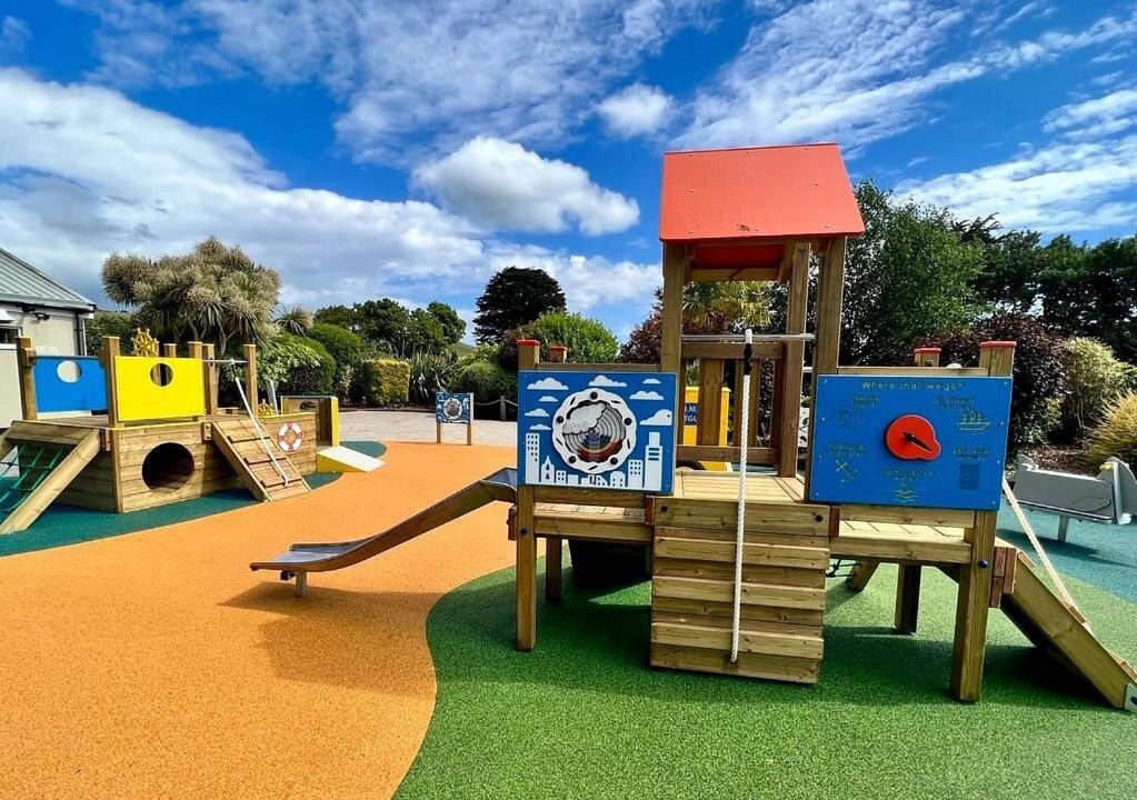 Photo of Others in Par