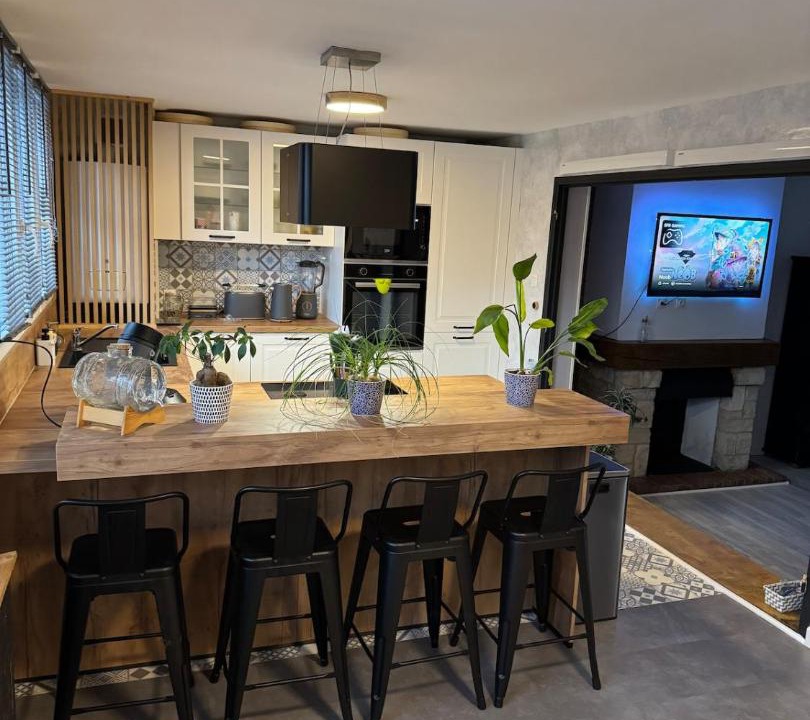 Photo of Others in Calais