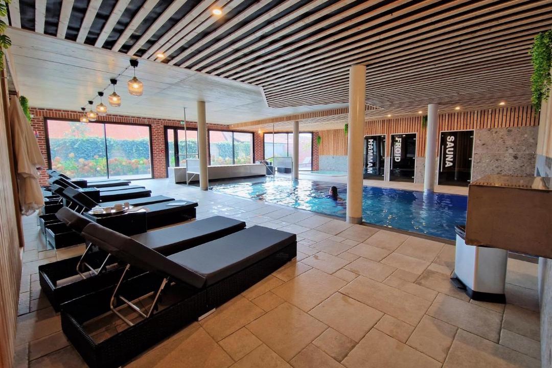 Photo of Others in Saint-Aubin