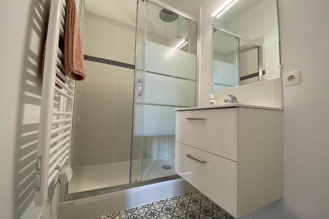 Photo of Bathroom in Valence