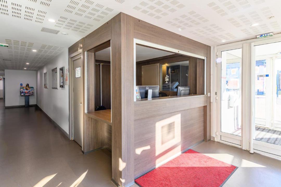 Photo of Others in Pantin