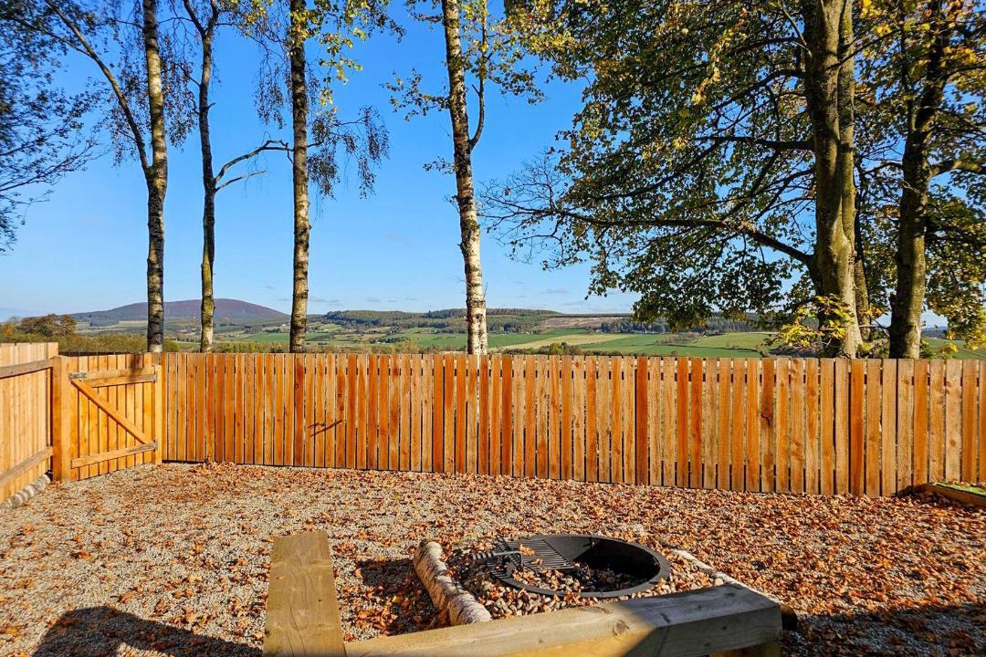 Photo of Others in Keith