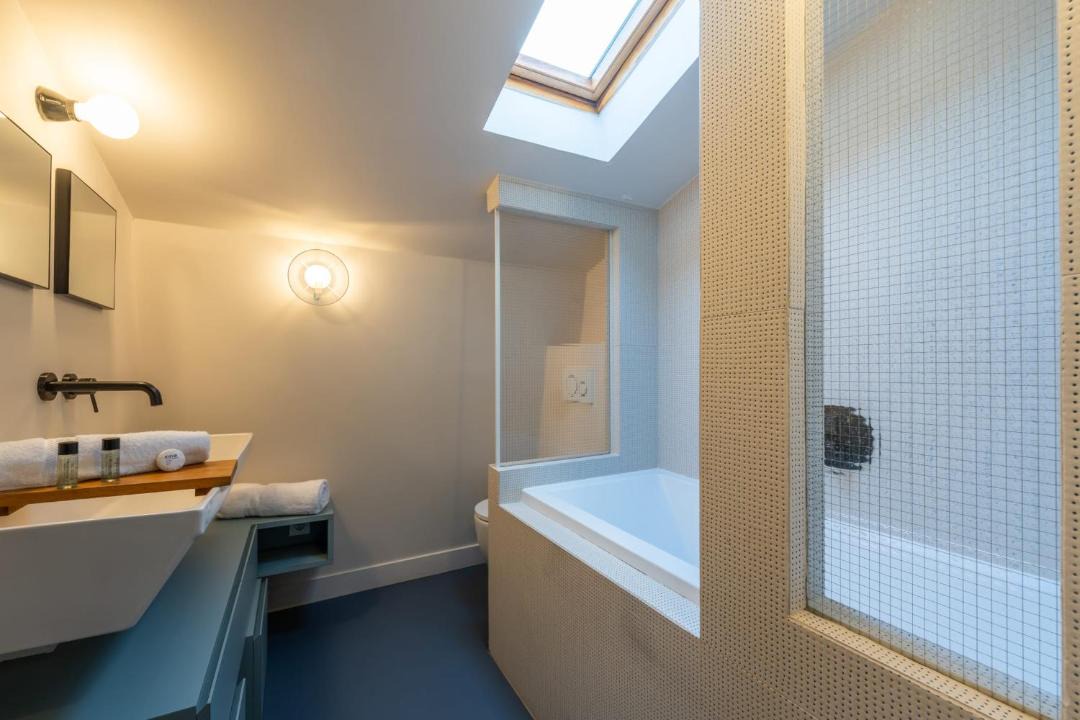 Photo of Bathroom in Charenton-le-Pont