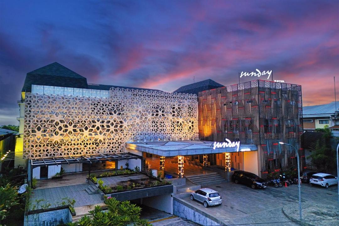 Photo of Others in Sunset Road