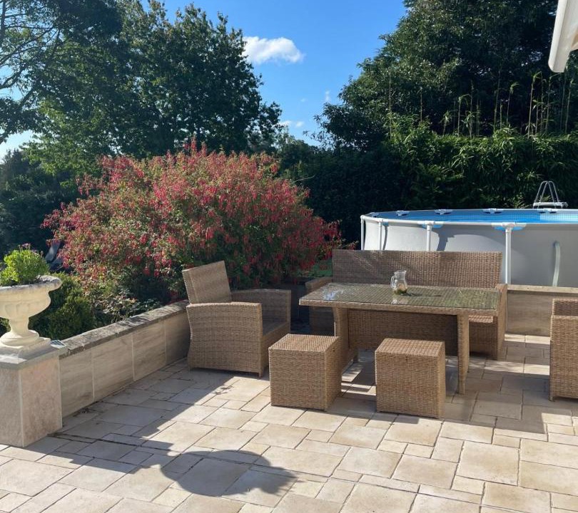 Photo of Others in Epiniac