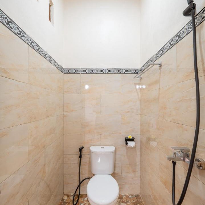 Photo of Others in Jungut Batu