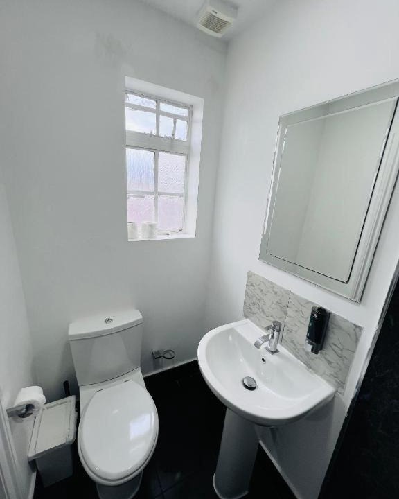 Photo of Others in Barking