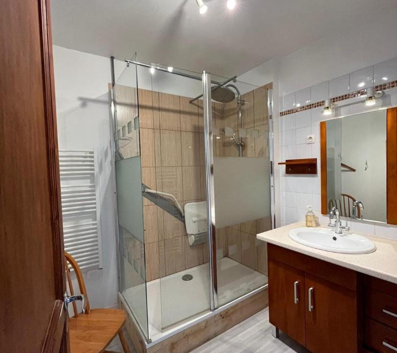 Photo of Bathroom in Semussac