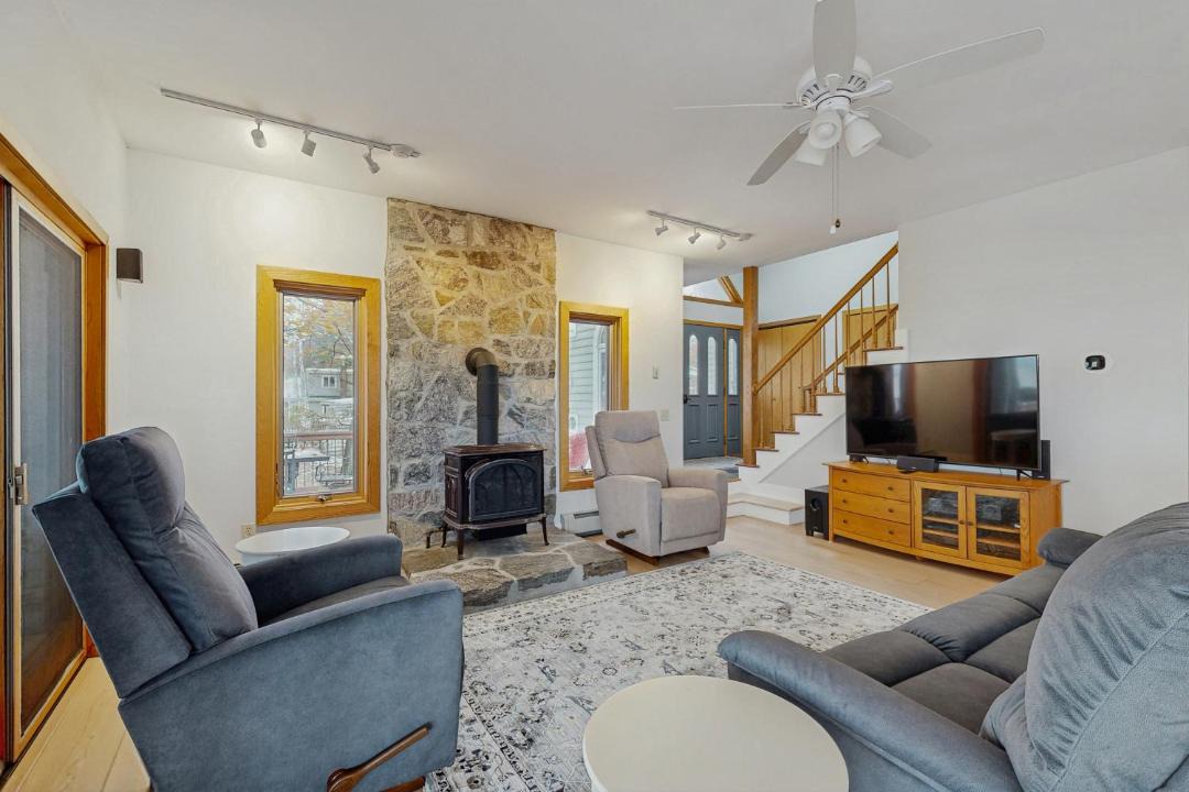 Photo of Others in Malletts Bay