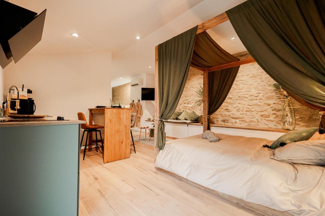 Photo of Bedroom in Nesmy