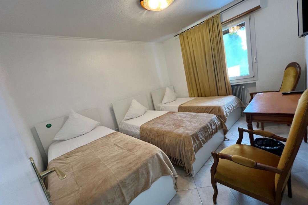 Photo of Others in Saales