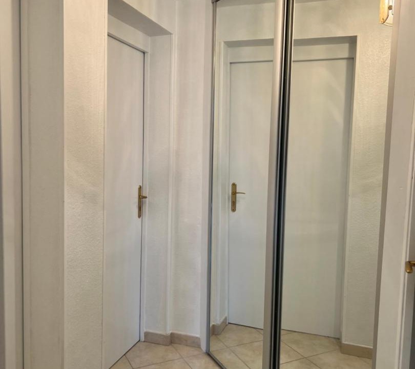 Photo of Others in Saales