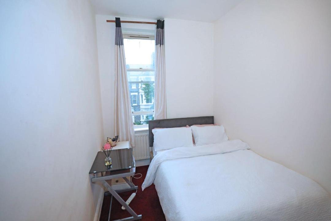 Photo of Bedroom in Dartmouth Park