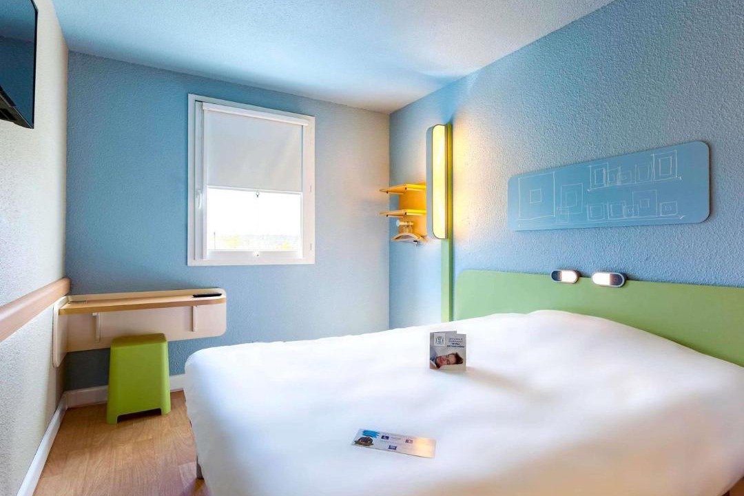 Photo of Bedroom in Mouilleron-le-Captif