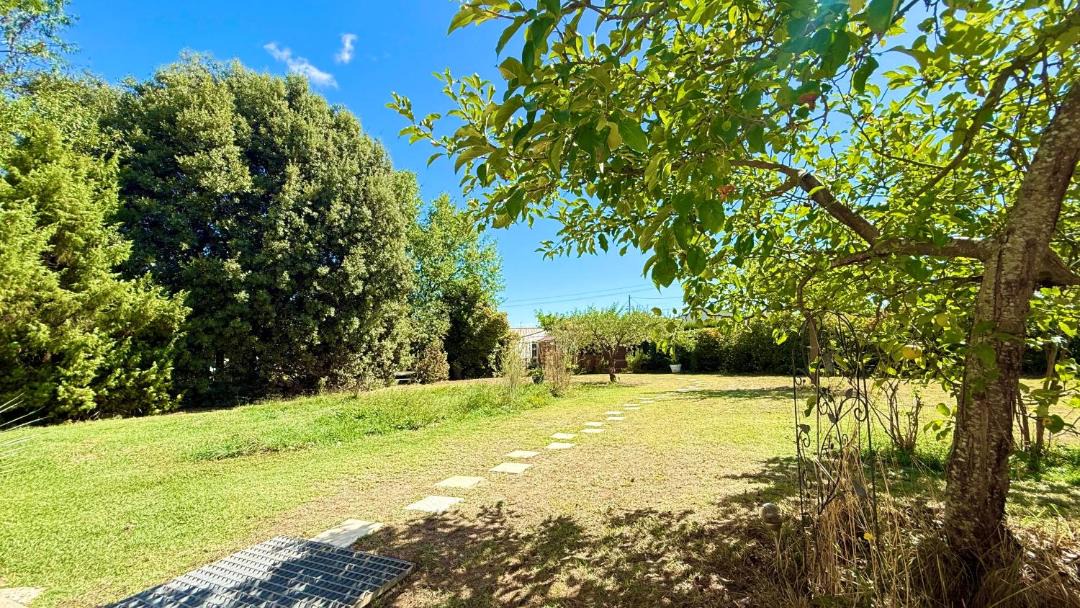 Photo of Outdoor in Saint-Paulet-de-Caisson