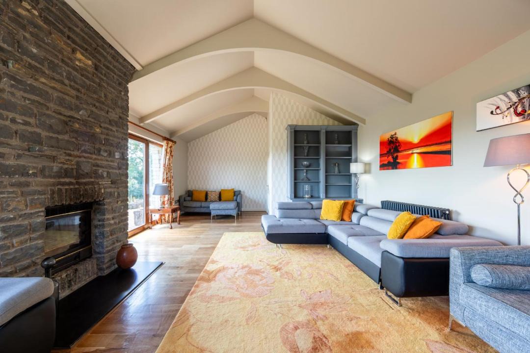 Photo of Livingroom in Compton Martin