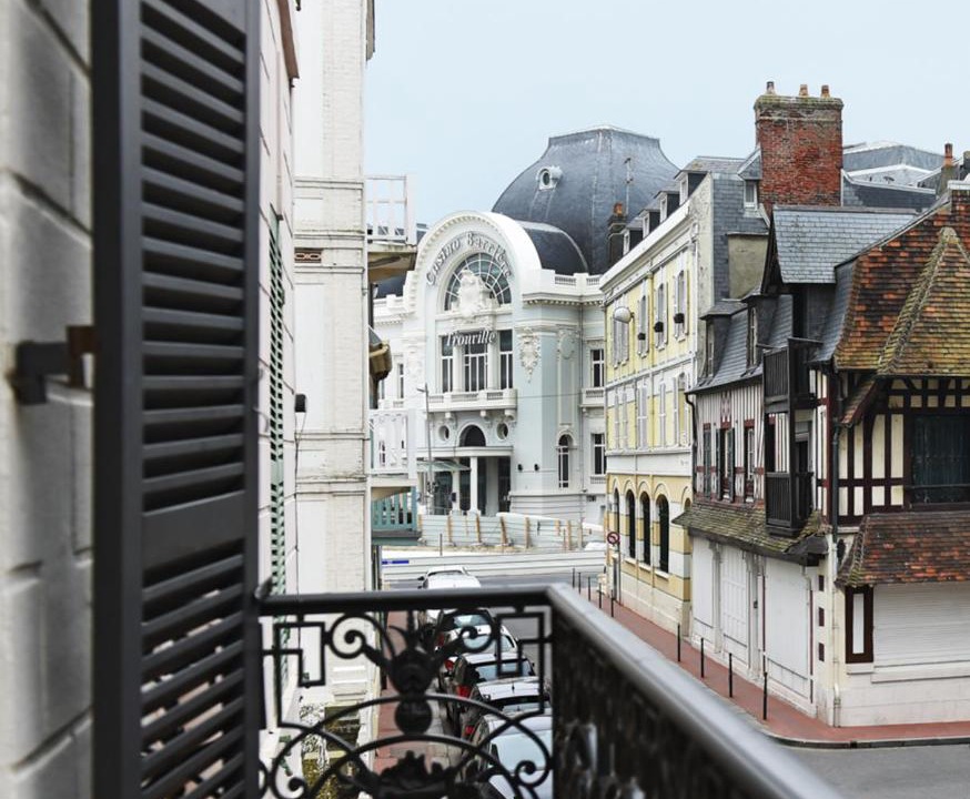 Photo of Others in Trouville-sur-Mer
