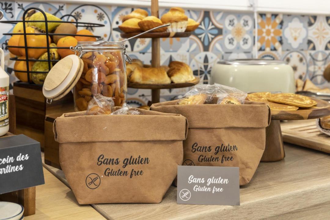 Photo of Others in Les Iles