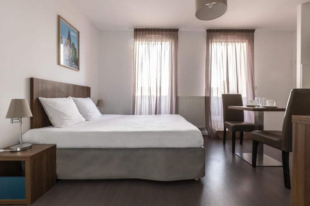 Photo of Others in Les Iles