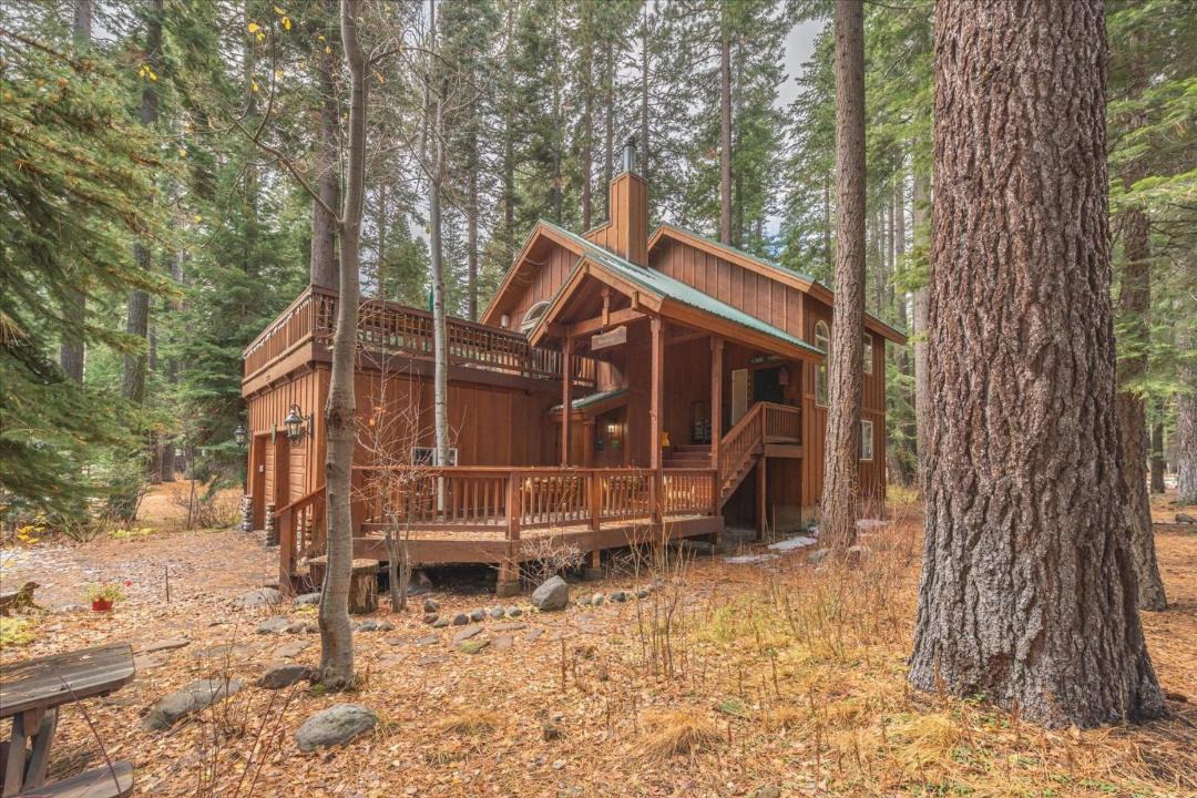 Photo of Others in Tahoe Pines