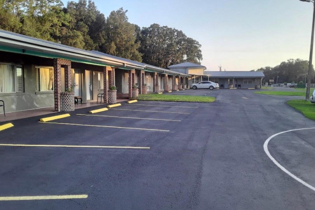 Photo of Buildings in Dade City