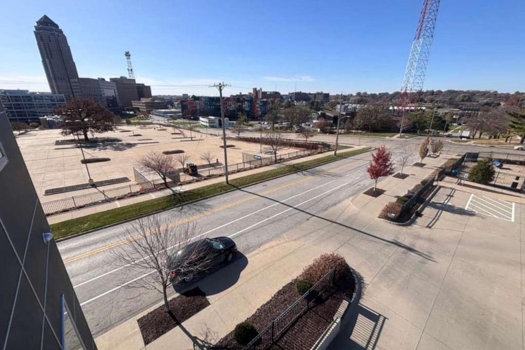 Photo of Others in Downtown Des Moines