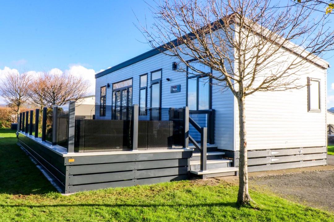 Photo of Others in Dinas