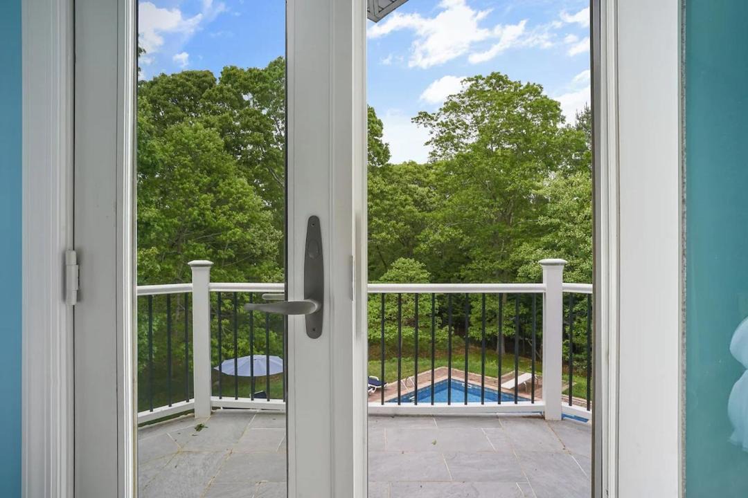Photo of Patio Balcony in Hampton Bays