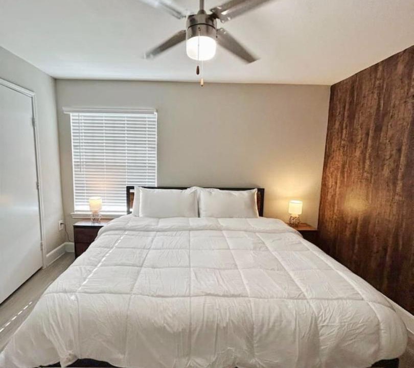 Photo of Bedroom in Astrodome