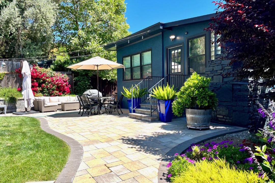 Photo of Others in San Anselmo