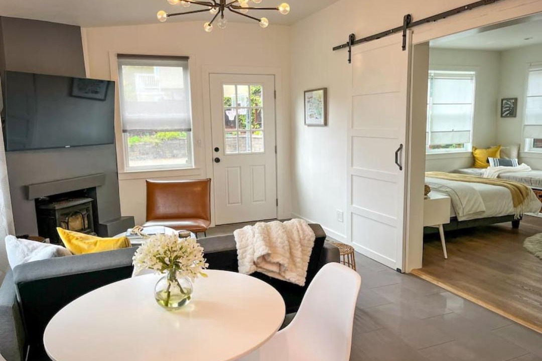 Photo of Others in San Anselmo