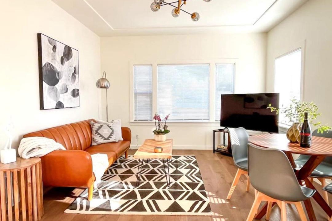 Photo of Others in San Anselmo