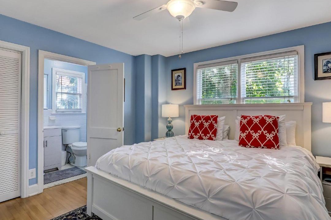 Photo of Bedroom in Thomas Square