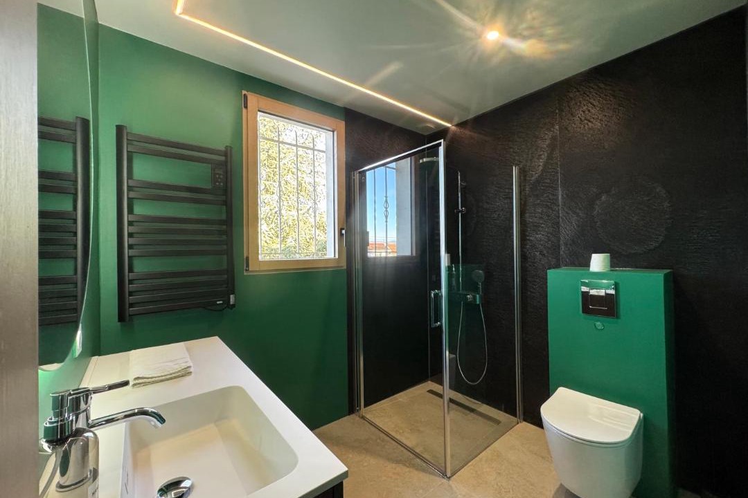 Photo of Bathroom in Carcassonne
