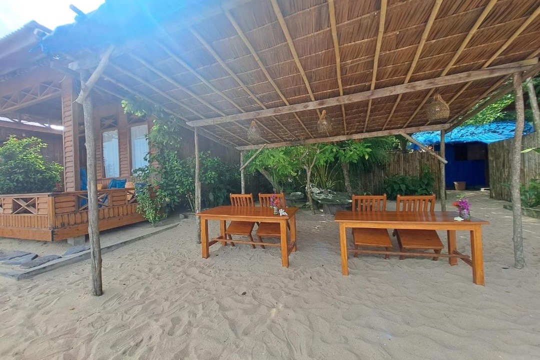 Photo of Others in Banda Islands