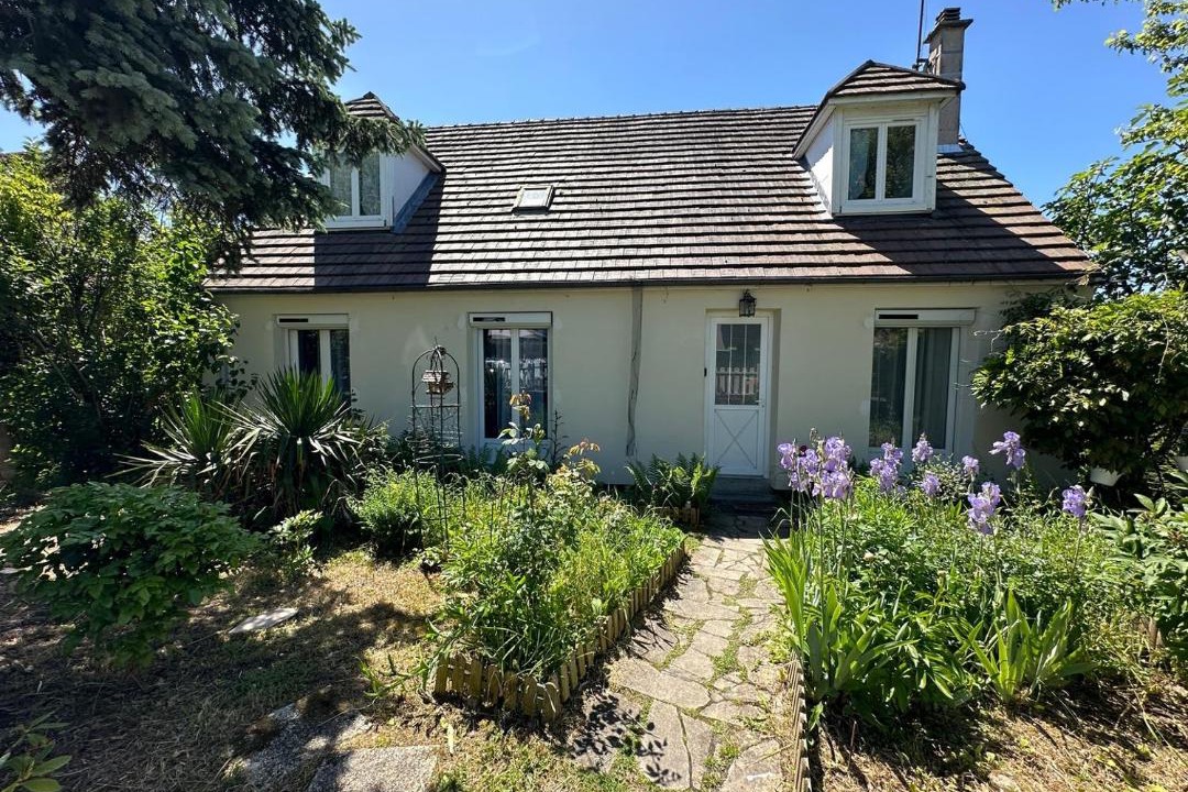 Photo of Others in Chaumontel