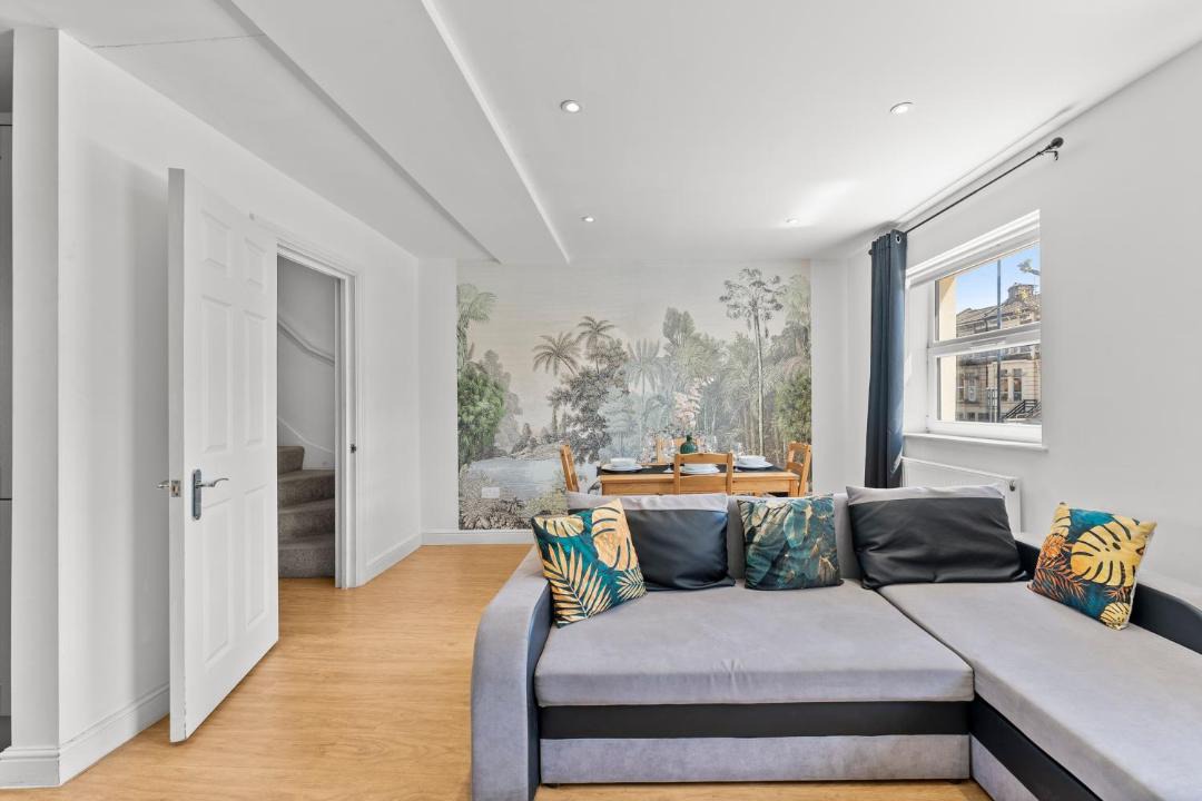 Photo of Others in Staple Hill