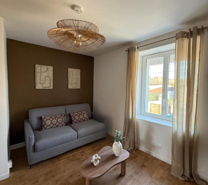 Photo of Livingroom in Damparis