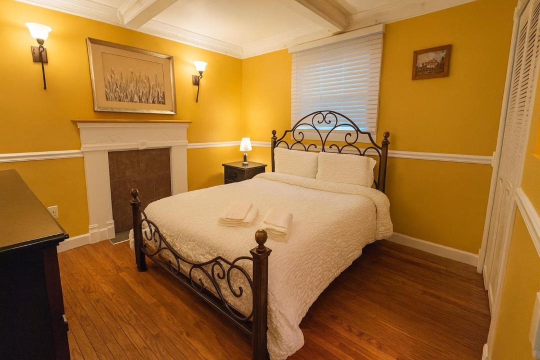 Photo of Bedroom in Fort Edward