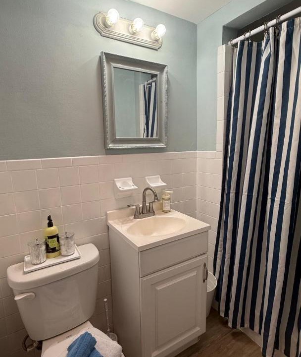 Photo of Bathroom in Parsuns To Cocoa Beach