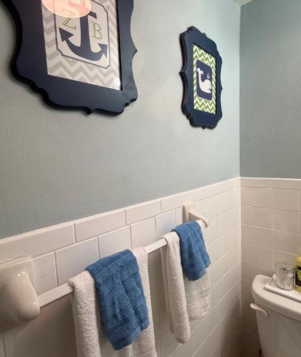 Photo of Bathroom in Parsuns To Cocoa Beach