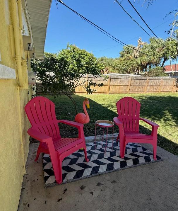 Photo of Patio Balcony in Parsuns To Cocoa Beach