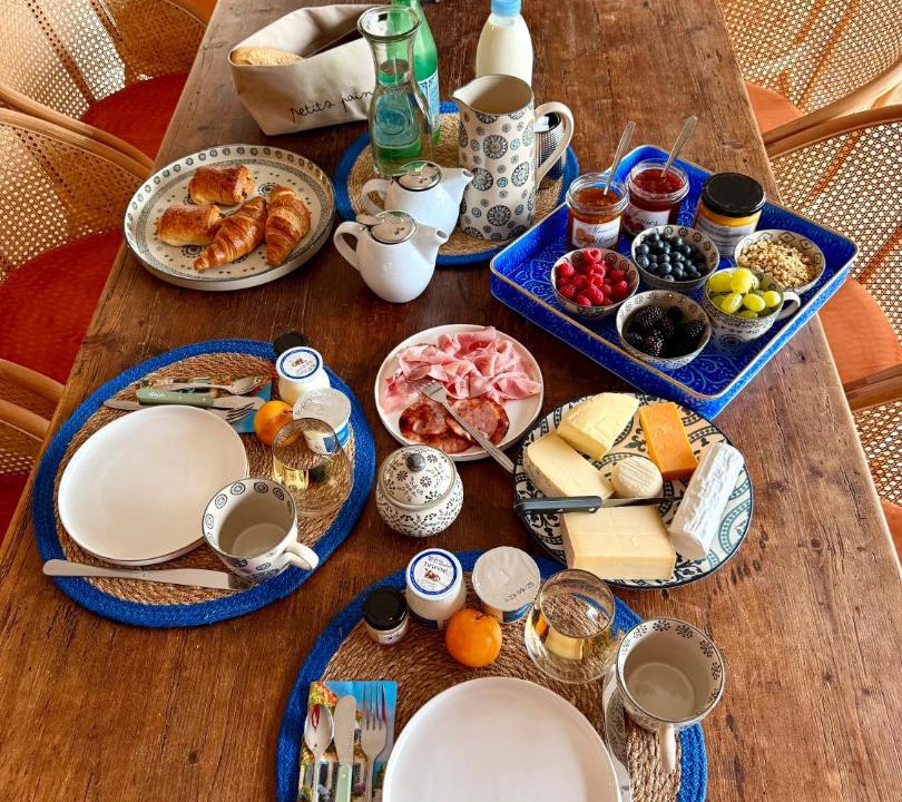 Photo of Others in Saint-Romain