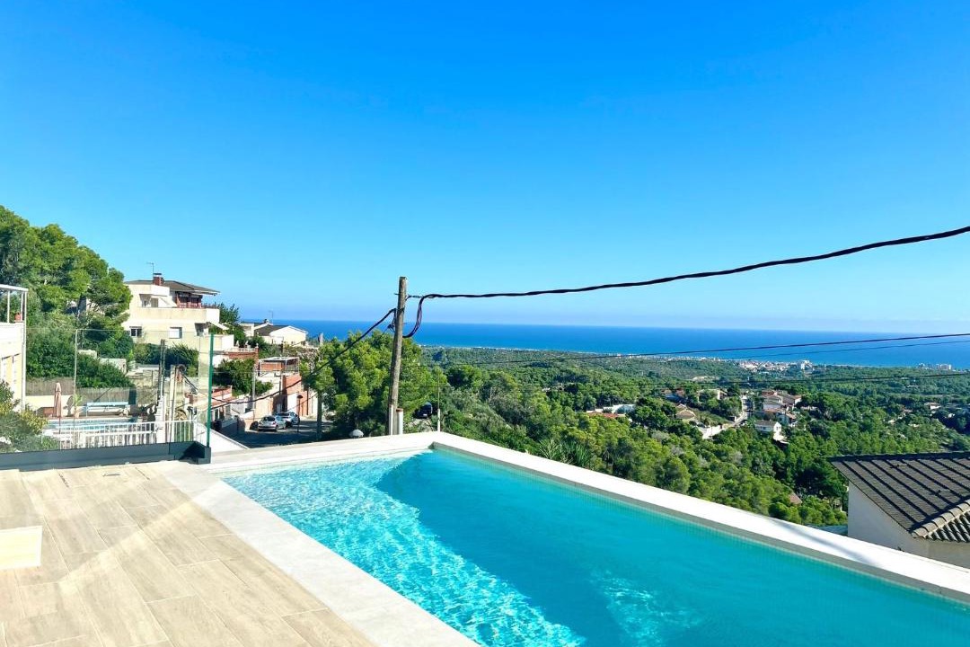 Photo of Patio Balcony in Castellet i la Gornal