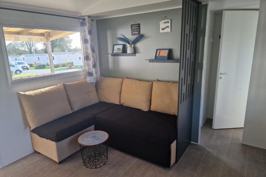 Photo of Others in Litteau