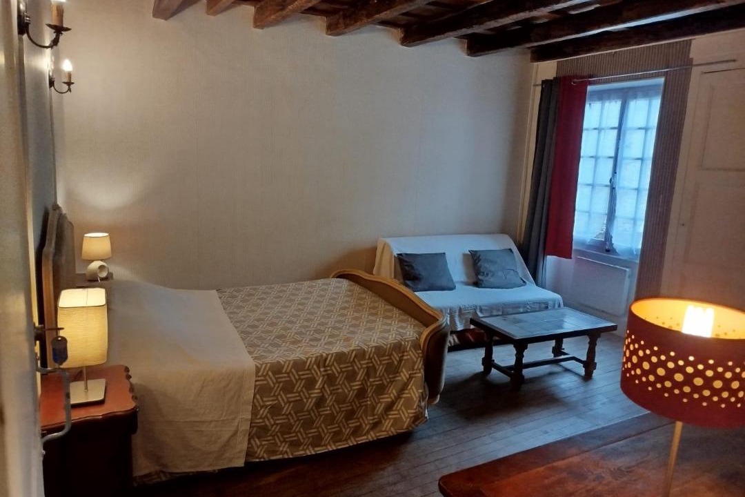 Photo of Bedroom in Spoy