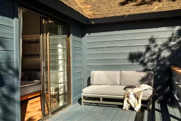 Photo of Patio Balcony in Blue Jay
