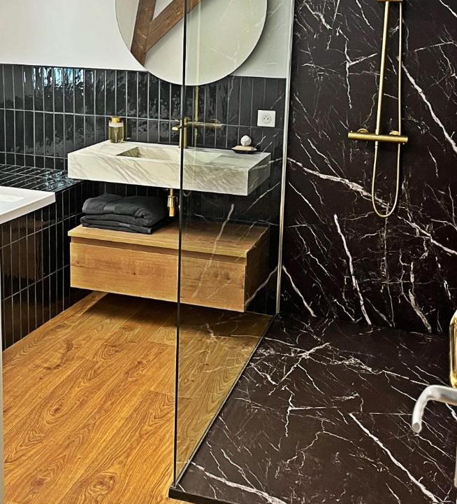 Photo of Bathroom in Cassel