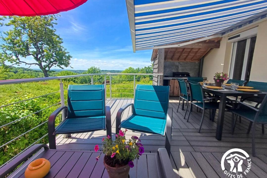 Photo of Patio Balcony in Taussac