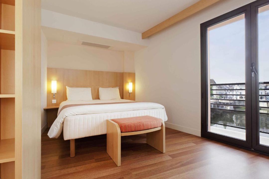 Photo of Others in Auxerre